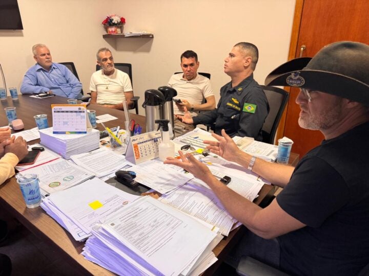Comandante Regional da Marinha se reúne com vereadores para fortalecer segurança nos rios de Guarantã do Norte