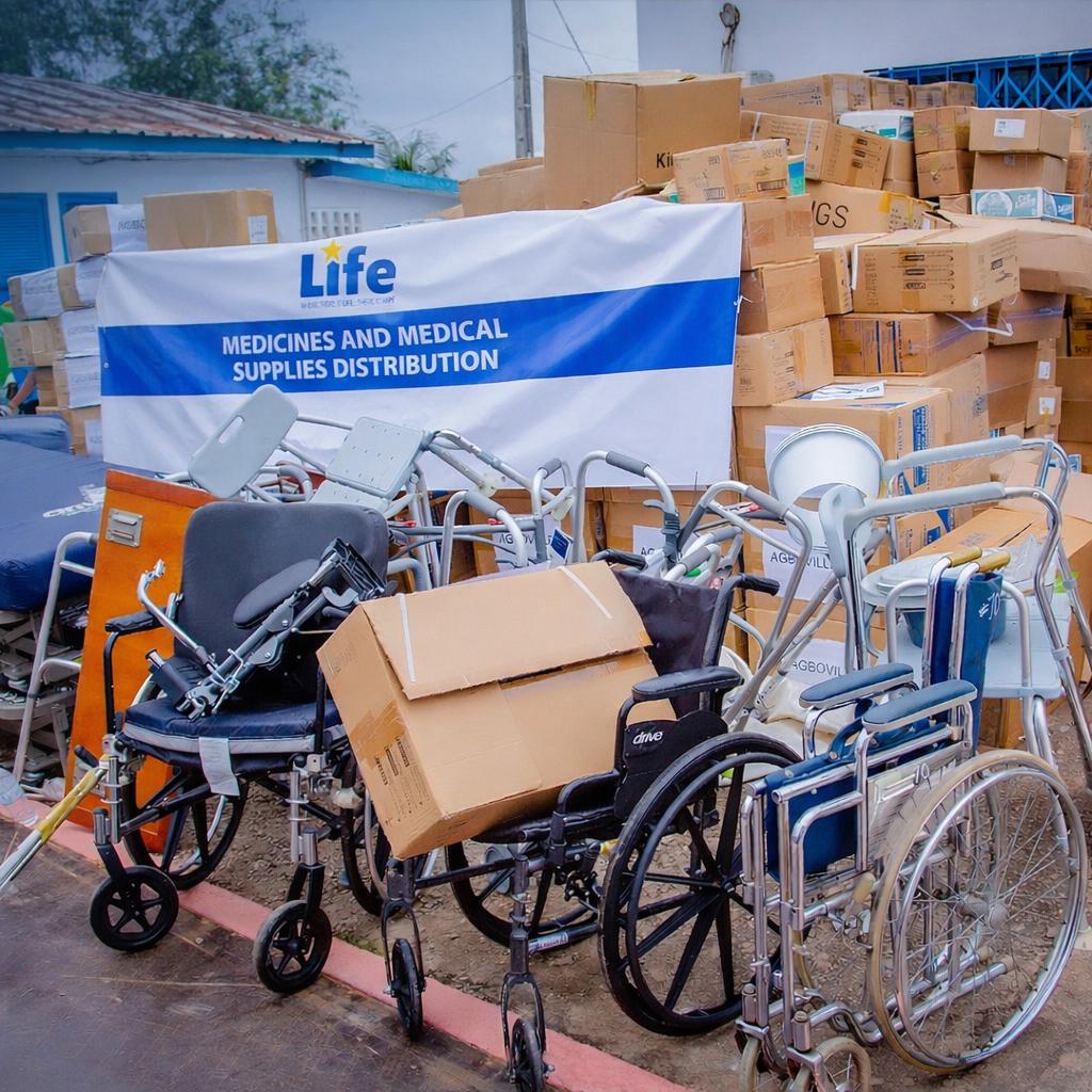 A crise humanitária se aprofunda enquanto mais de um milhão de pessoas permanecem deslocadas e milhares de famílias continuam enfrentando fome e falta de moradia
