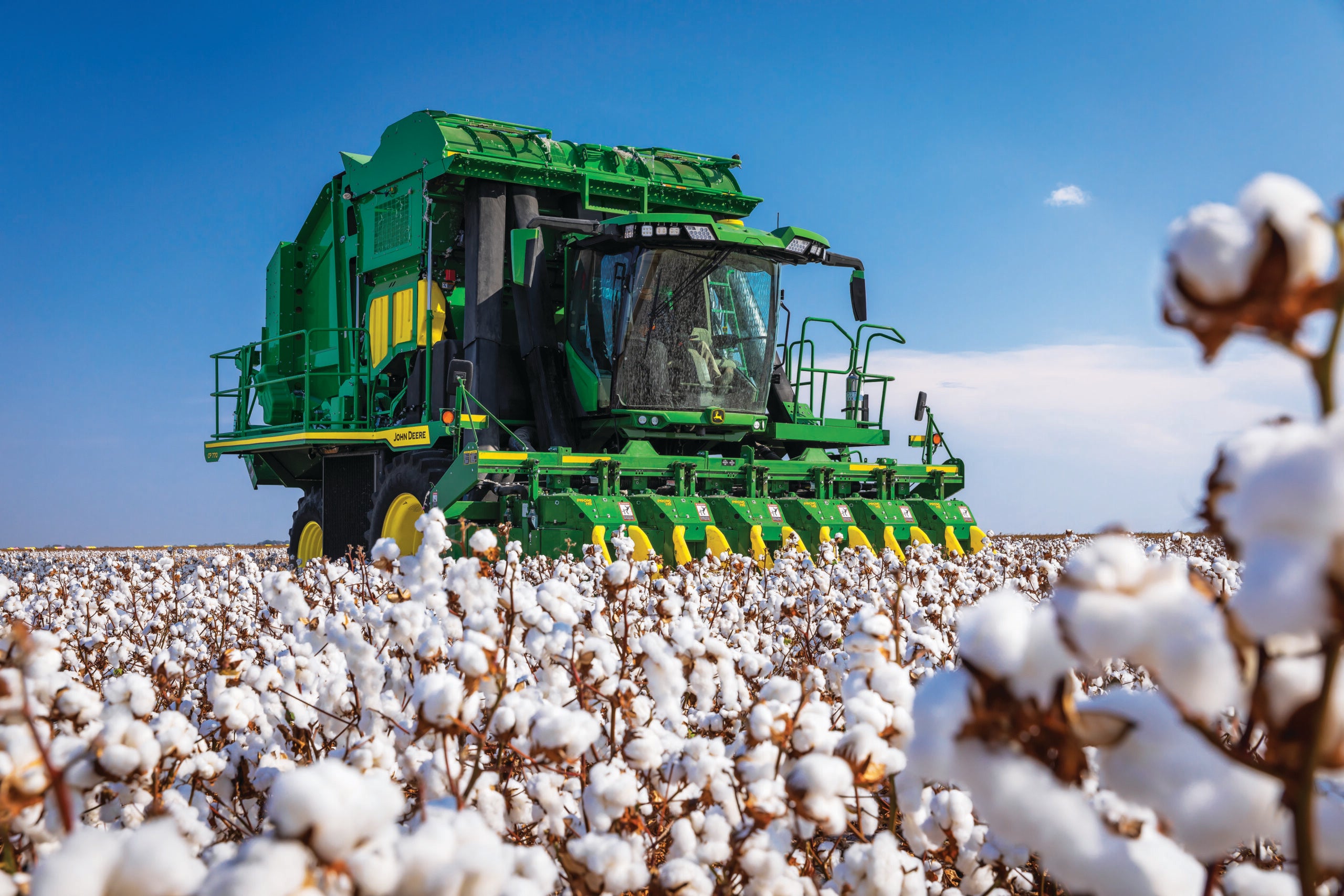 Com tecnologia 100% nacional, Titan lança pneu inédito para eixo dianteiro de colheitadeiras Cotton