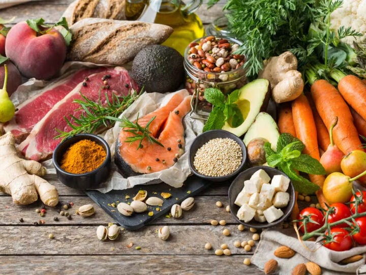 Alimentação pode influenciar sintomas do TDAH, mas não substitui tratamento especializado