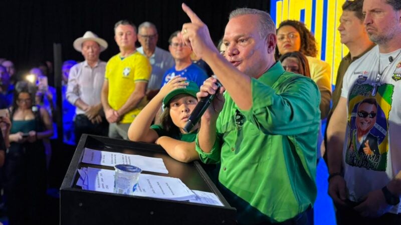 Pesquisa em Rondonópolis aponta Wellington Fagundes na liderança para o Governo e Flávio Bolsonaro à frente na disputa pela Presidência