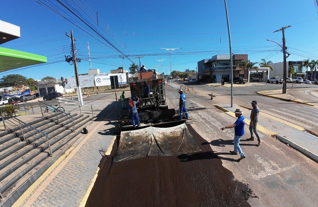 Prefeitura inicia nova etapa de recuperação do asfalto em Peixoto de Azevedo
