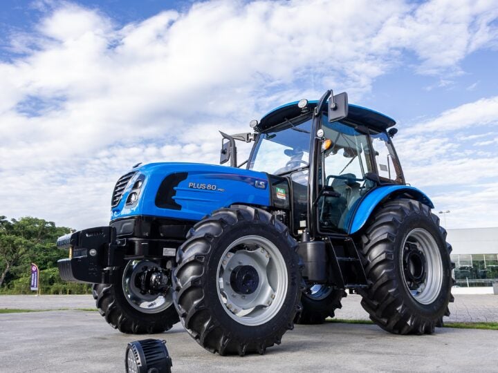 LS Tractor apresenta nova série MT3 e amplia portfólio de máquinas na Expointer