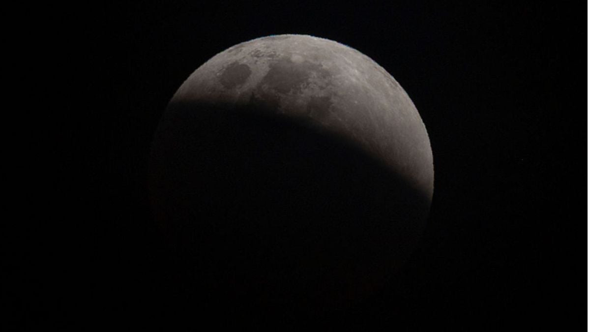 Eclipse lunar poderá ser visto em todo o Brasil nesta quinta-feira; saiba horário 