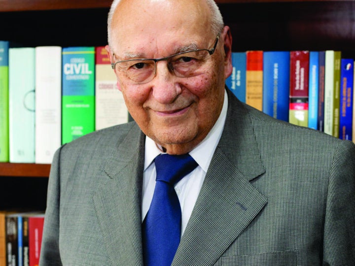 Mandato de 12 anos para ministros do STF
