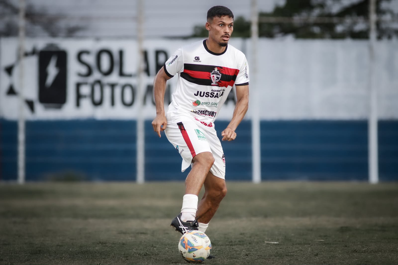 Destaque do Maranhão, Tibúrcio retorna ao futebol goiano e mira mais um acesso pelo Tupy