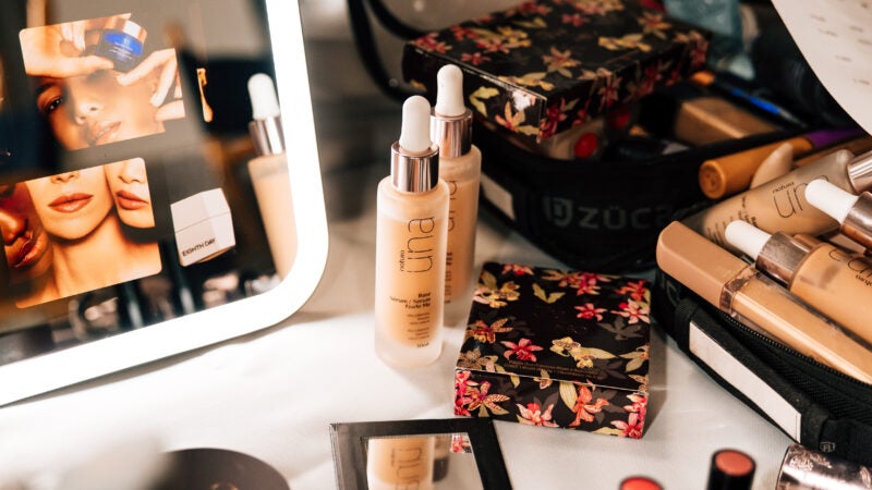 Natura UNA brilha nas passarelas com PatBO na New York Fashion Week