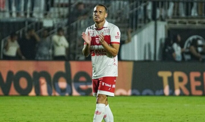 Pedro Castro celebra números, vê CRB em crescimento na Série B, mas pede ‘pensamento jogo a jogo’