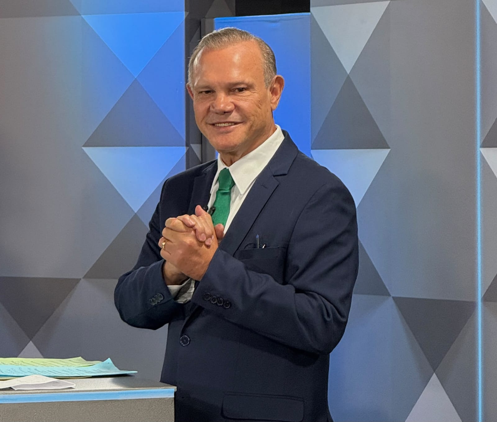 Pesquisa estadual mostra Wellington liderando disputa ao Governo;candidato do PL amplia vantagem nos cenários de segundo turno