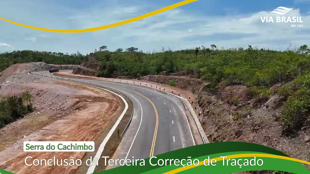 Via Brasil BR-163 conclui correções de curvas na Serra do Cachimbo e amplia segurança viária na região